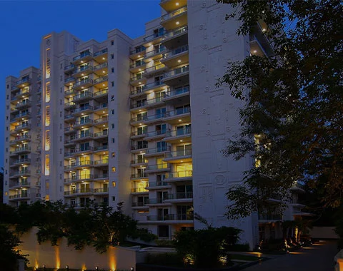 DLF Kings Court, Ready to Move Luxury Apartments in Delhi